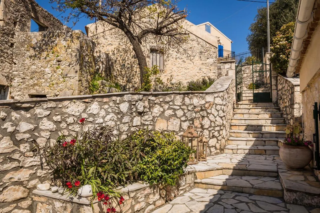 Traditional Stone House Anofli 1843 Fiskardo Kefalonia 0*,